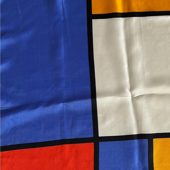 Miss Dior 100% Silk Vintage Geometric Colour Block Scarf - 22” x 22” - Picture 3 of 8